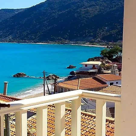 Ionis 2* Lefkada City
